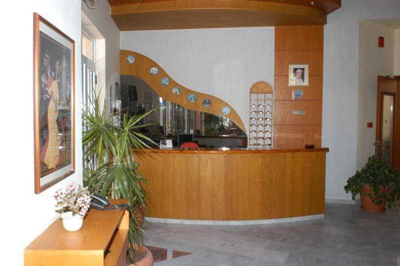 Apart Otel Daisy